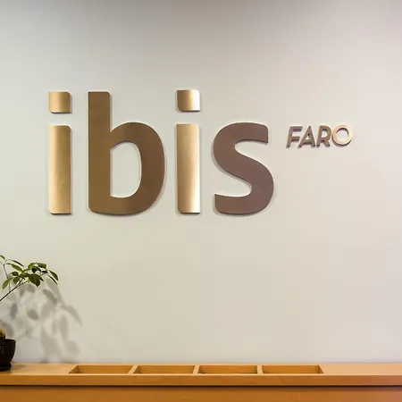 Ibis Algarve 2* 파로