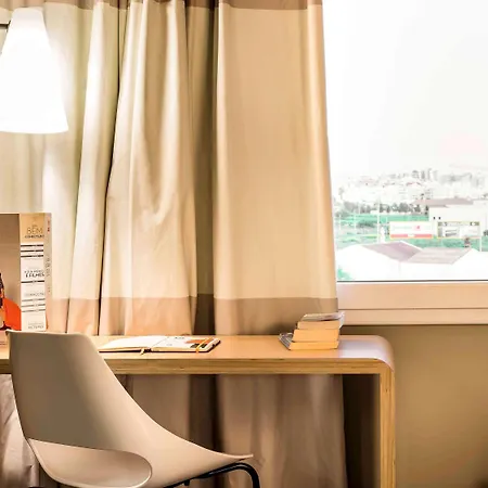 호텔 Ibis Algarve 2*