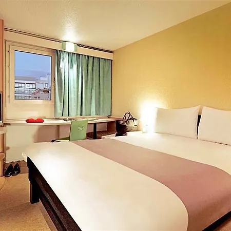 호텔 Ibis Algarve 2*