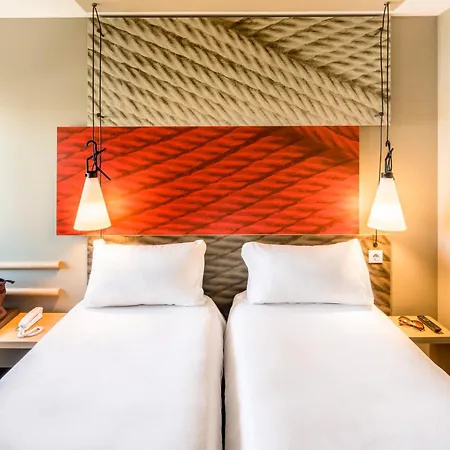 Ibis Algarve 2* Φάρο