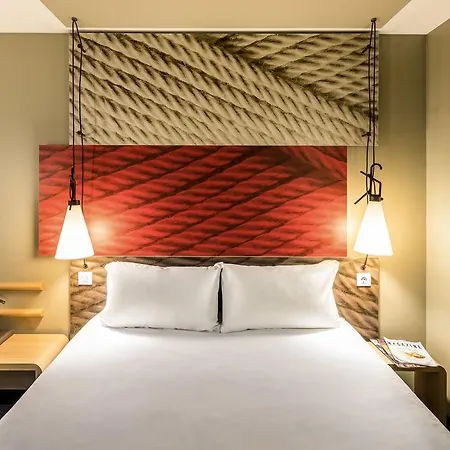 Ibis Algarve 2* Φάρο