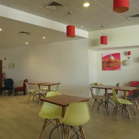 酒店 法鲁阿尔加维宜必思酒店